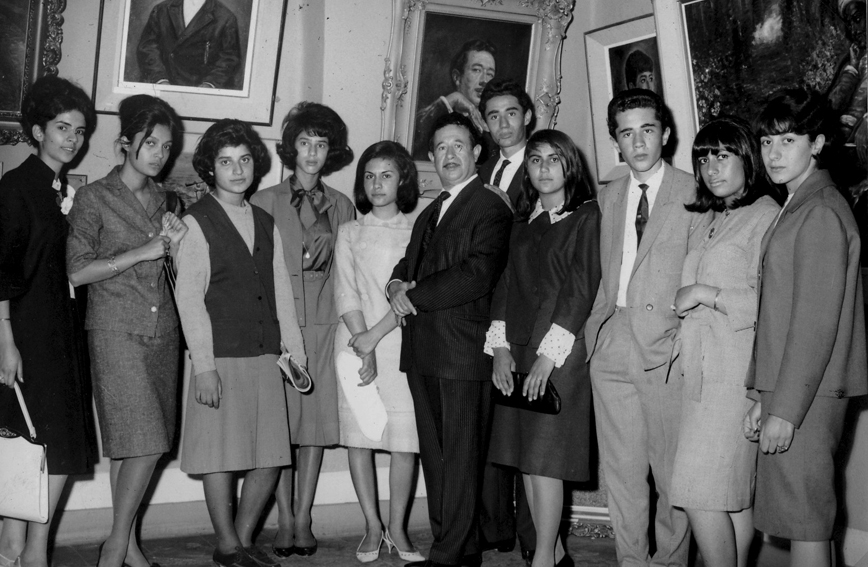 1344-45_Nami_Nima_students